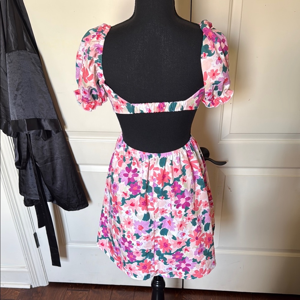 Floral Puff Sleeve Dress - Picture 3 of 3